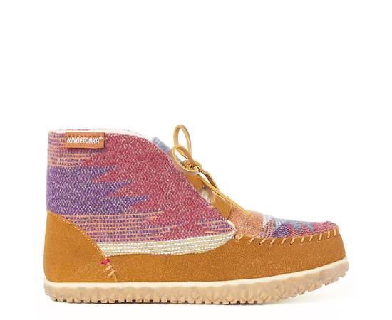 Minnetonka Moccasin Torrey Pile-Lined Slippers for Ladies - Brown Multi