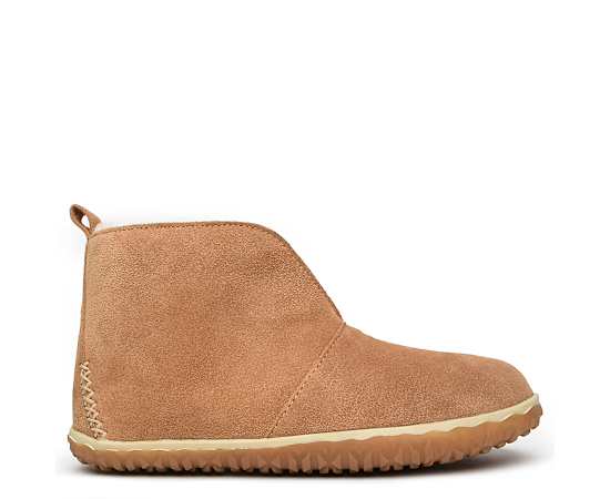 Minnetonka Moccasins Pile-Lined Boot Slippers for Ladies - Cinnamon