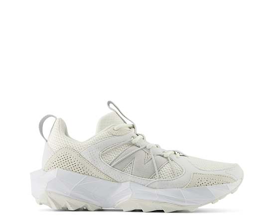 WOMENS TEKTREL RUNNING SHOE