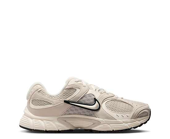 WOMENS V5 RNR SNEAKER