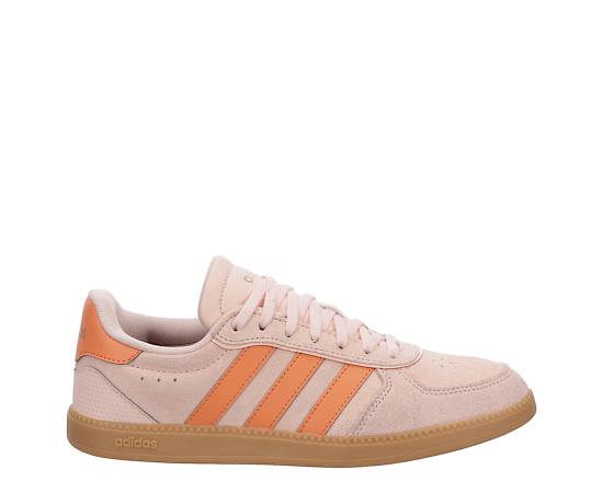 WOMENS BREAKNET SLEEK SNEAKER