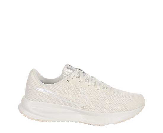 WOMENS RUN DEFY RUNNING SHOE