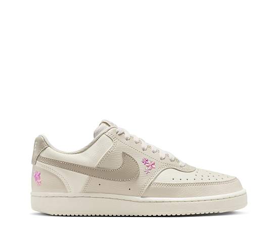 NIKE-WOMENS COURT VISION LOW SNEAKER