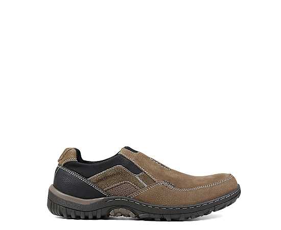 MENS QUEST MOC TOE SNEAKER