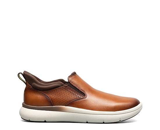 Florsheim Men's Fleet Plain Toe Slip On Sneaker - Cognac