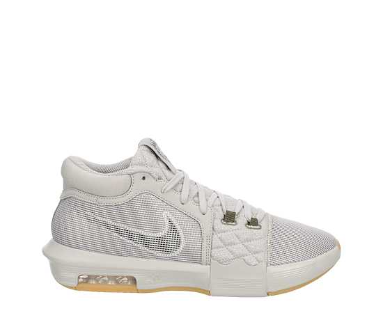 MENS LEBRON WITNESS 8 BASKETBALL SHOE