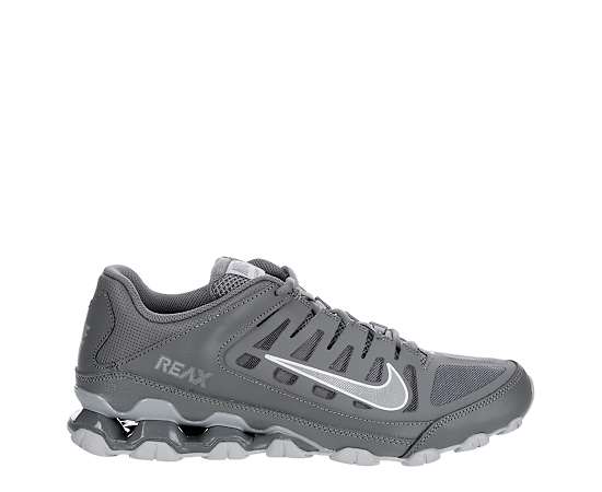 MENS REAX 8 TR TRAINING SHOE