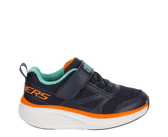 NIKE BOYS INFANT-TODDLER COURT BOROUGH 2 MID SNEAKER - WHITE