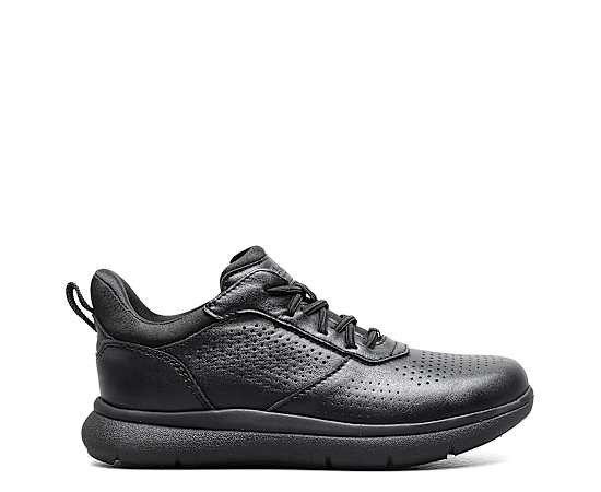 Florsheim Shoes Fleet Jr. Boys Perf Toe Elastic Lace Sneaker Black Smooth Size 4 Big Kid