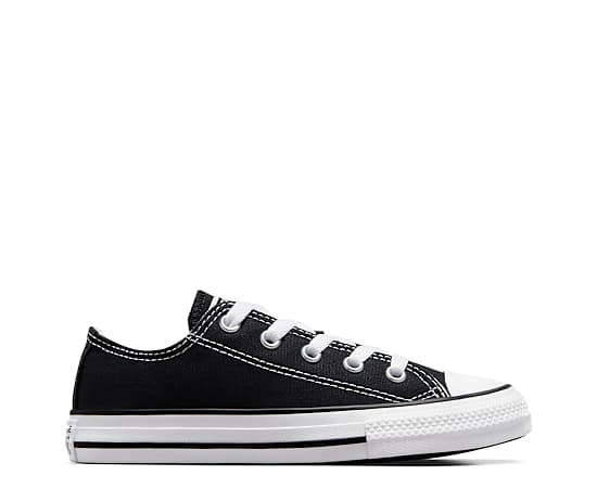 BOYS CHUCK TAYLOR ALL STAR CLASSIC LOW SNEAKER