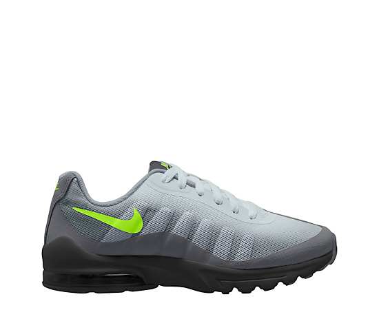 BOYS BIG KID AIR MAX INVIGOR SNEAKER