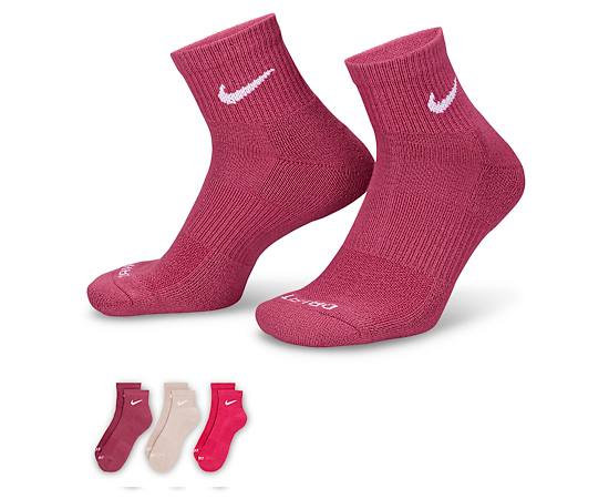 MENS MEDIUM QUARTER SOCKS 3 PAIRS